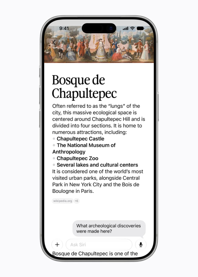 No iPhone 17 Pro, uma pessoa conversa com a Siri AI sobre o Bosque de Chapultepec.