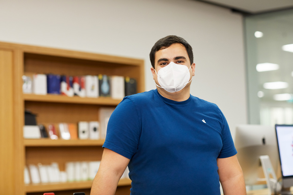 Alvaro Porcel sur le campus Apple de Cork, en Irlande.